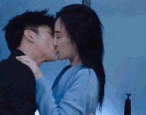 娱乐圈出轨吃瓜,揭秘明星背后的情感纠葛